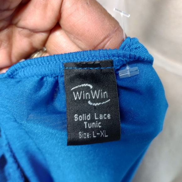 WinWin Blue Solid Lace 3/4 Sleeve Tunic Round Neckline Size L-XL - Picture 11 of 12